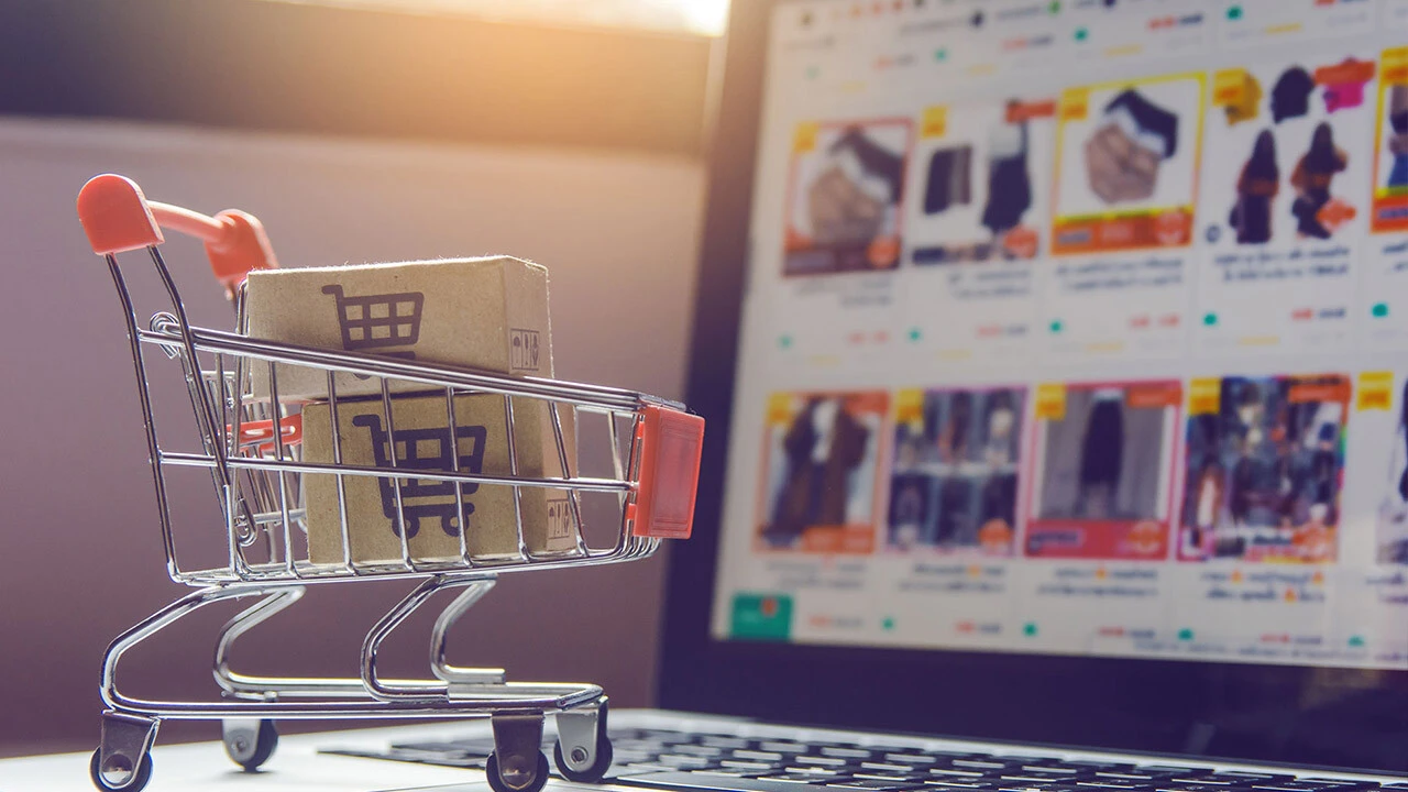 Fawkes Market: Your New UK Online Shopping Hub. Safe & Simple